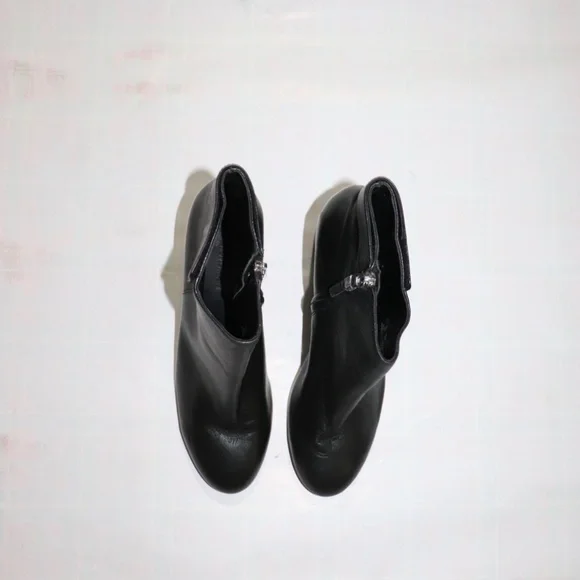 Zara Leather Boots - Picture 3 of 5